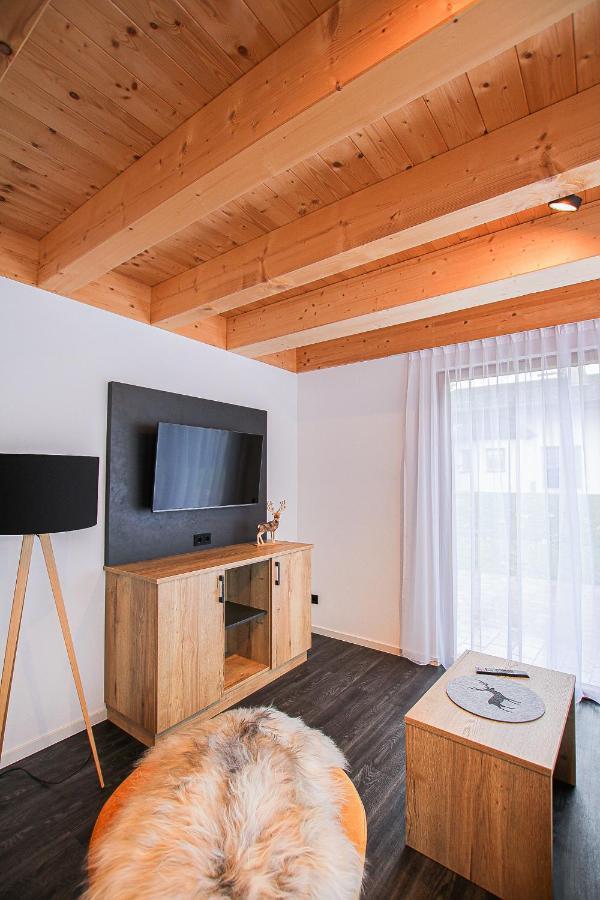 Appartement Mountain Moments Tannheim - Familie Weber Extérieur photo
